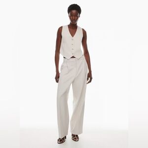 Aritzia Babaton Deniro Vest